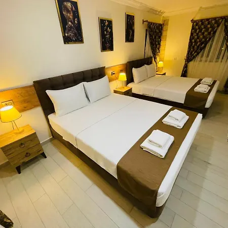 Sirius Hotel *