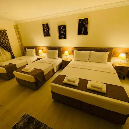 Sirius Hotel *